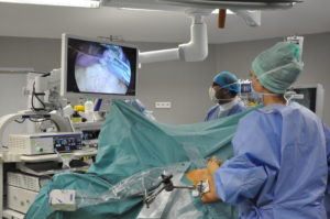 CHIELVR - 1ère sleeve - lancement activité chirurgie bariatrique au CHIELVR