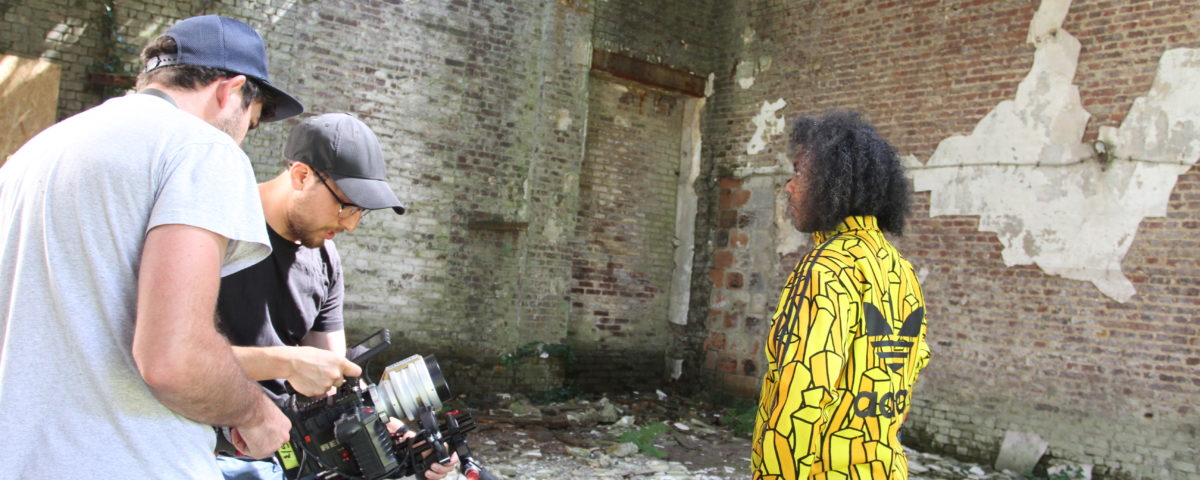 Loya, tournage du clip Amba