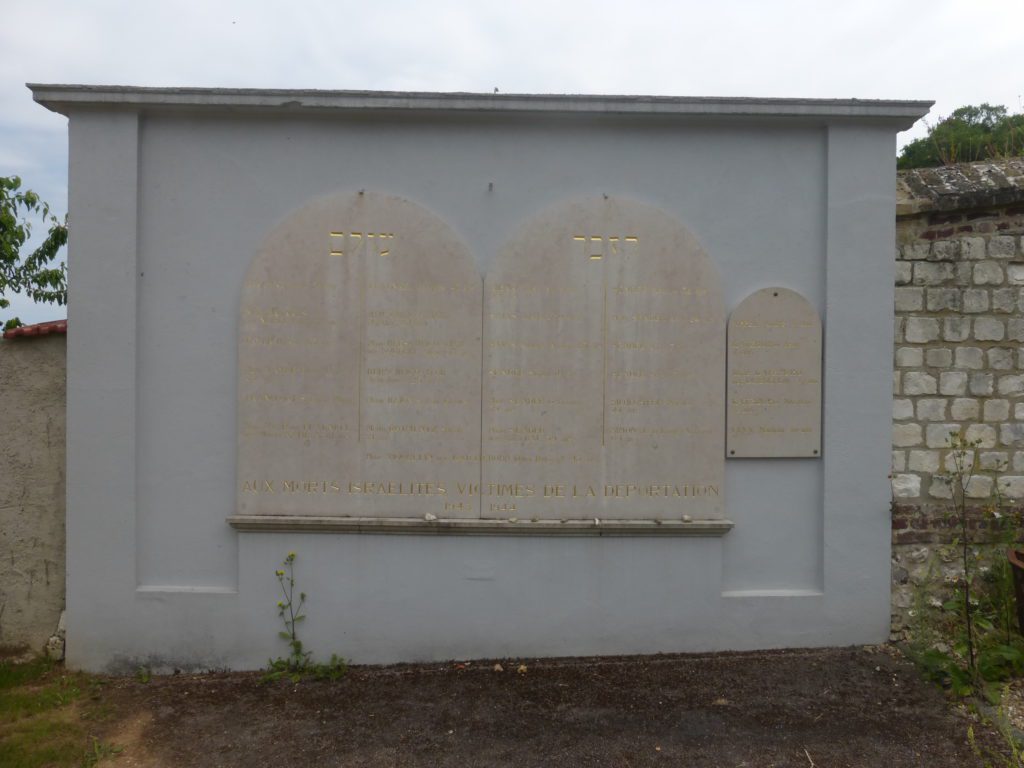Plaques commémoratives des déportés juifs